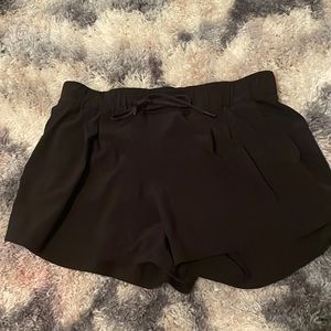Lululemon black shorts size 8